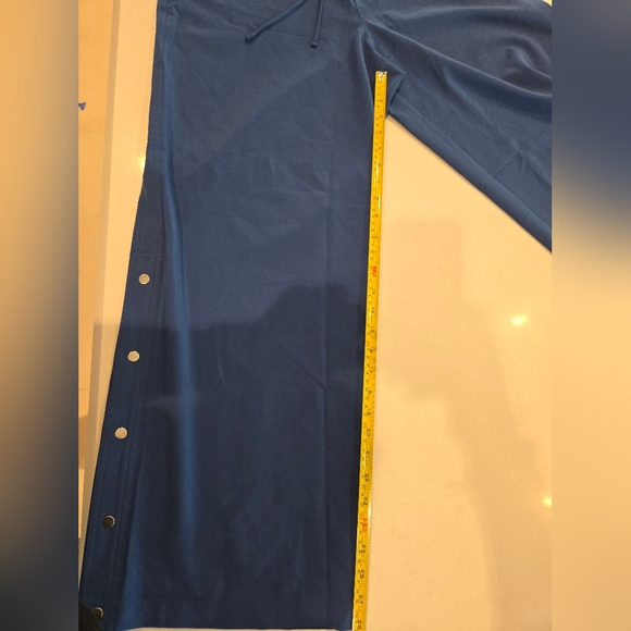 Athleta NWT Blue Pants With Snap Up Detail - Picture 15 of 16